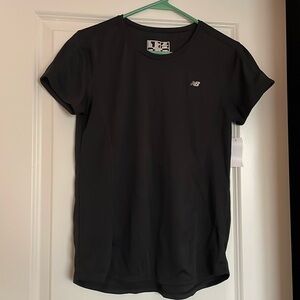 NWT new balance brand dry wick shirt size medium